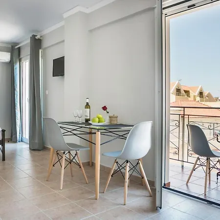 Fidias Apartment *